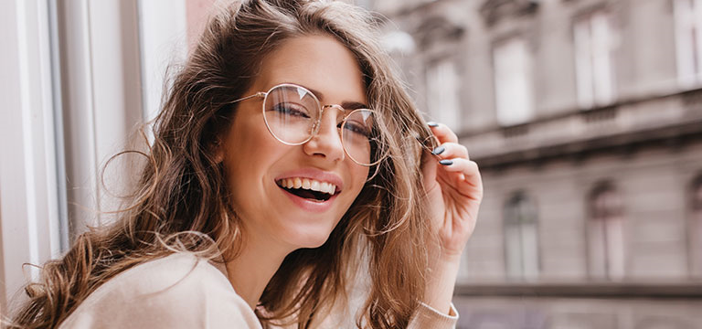 Understanding Your Glasses Prescription: A Simple Guide - Rooyati